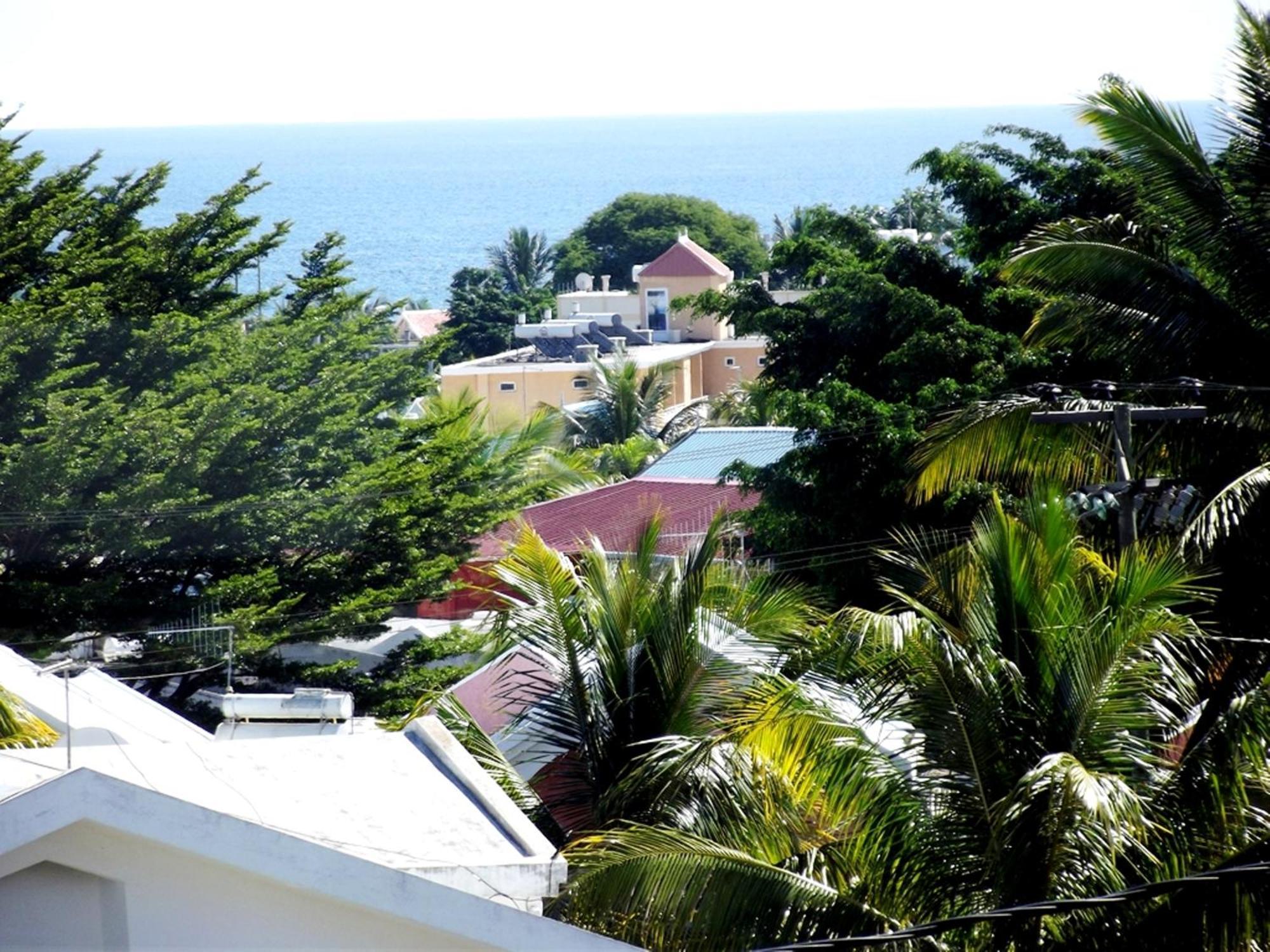 West Holidays Licensed By The Tourism Authority 09926 Apartment